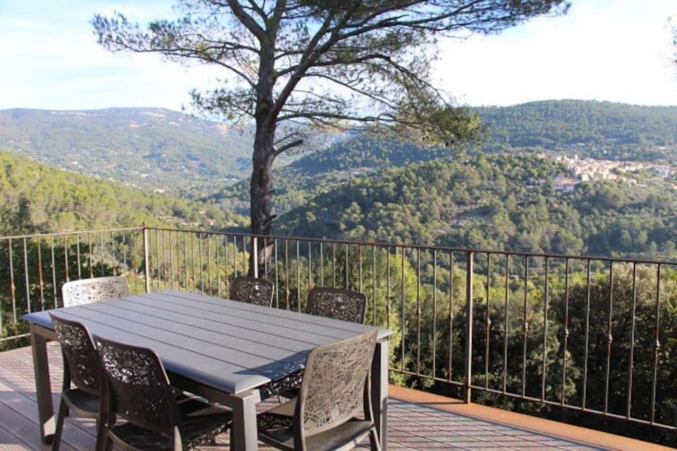 L'Oustalou,nature et tranquillité House in French Riviera