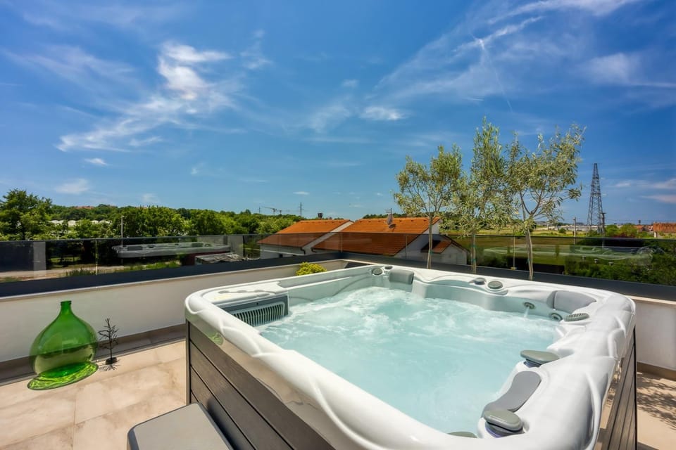 Hot Tub