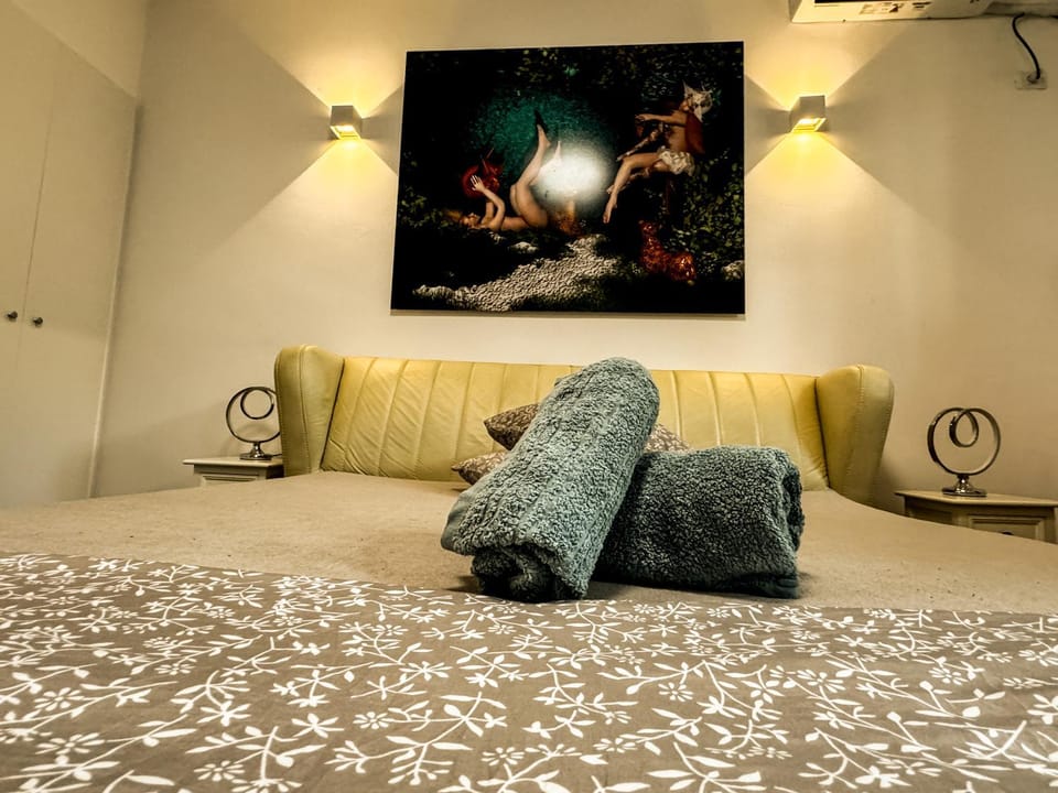 Lovin'' Downtown Studio by CHR Luxury Property Apartment in Bucharest