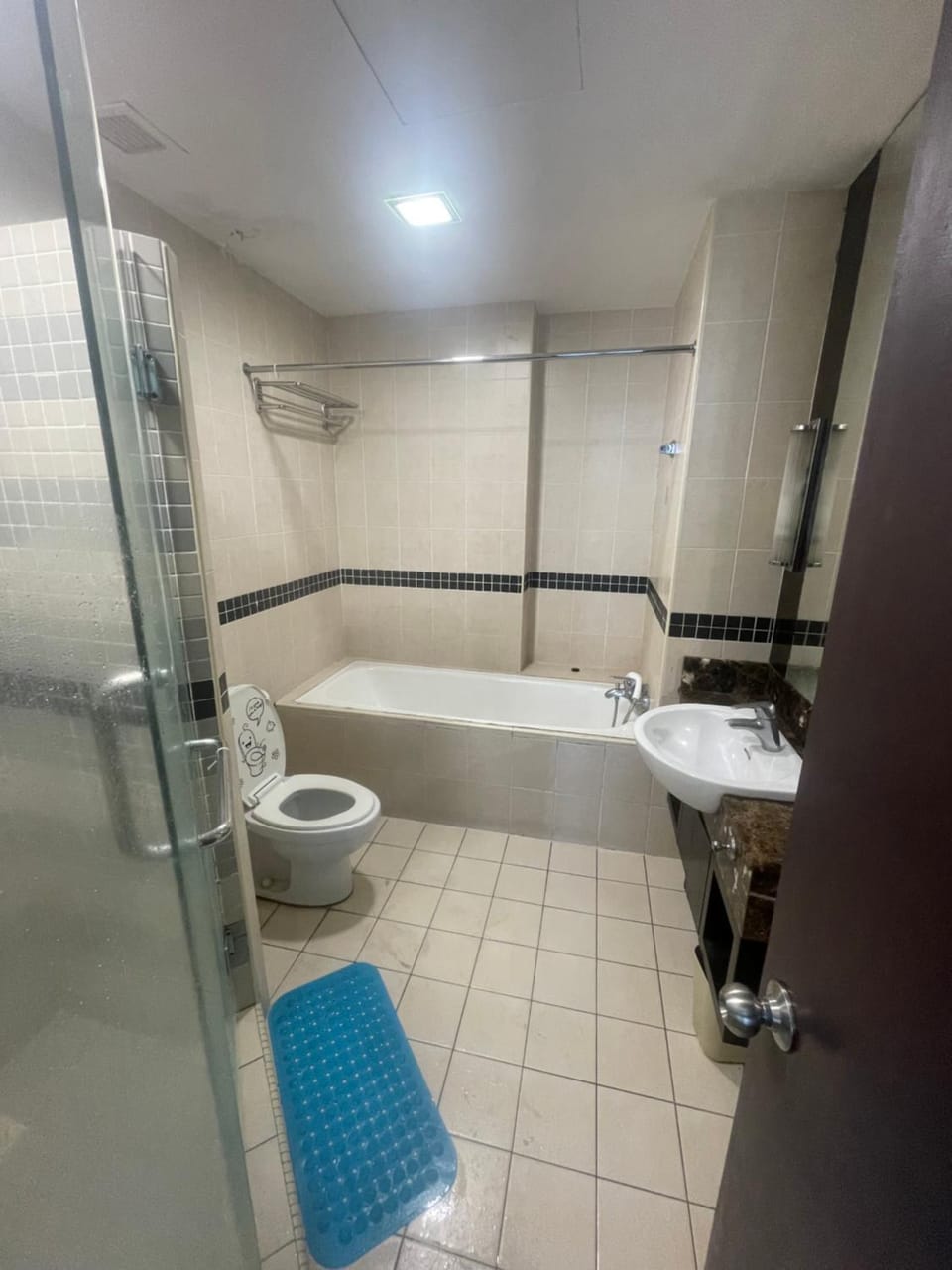 Shower, Toilet, Bathroom, Bath, bidet