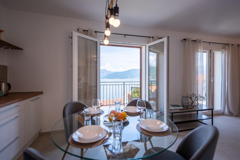Dining area, Sea view, Sunrise, Sunset