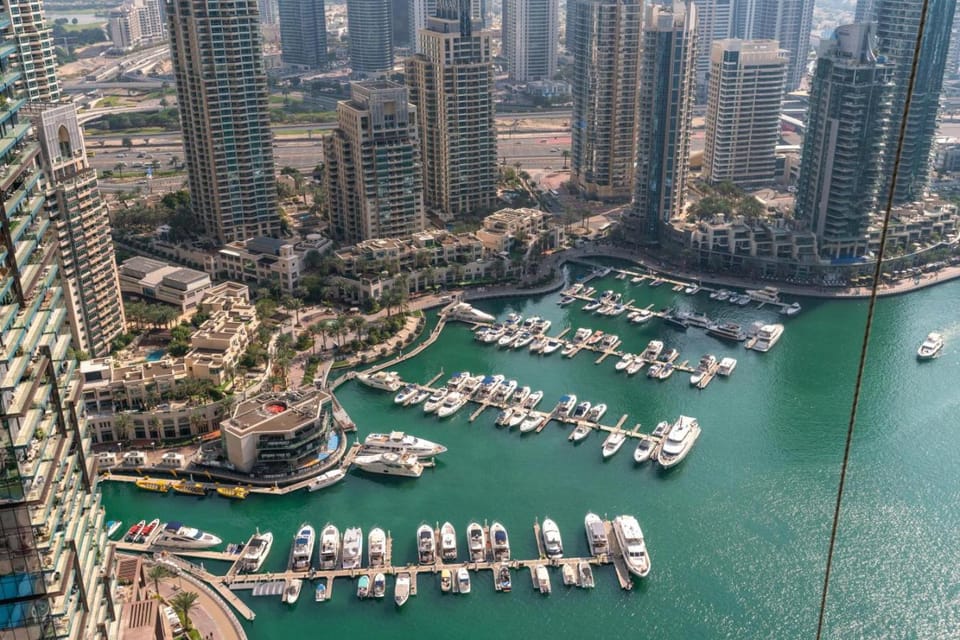 Property building, Day, Natural landscape, Activities, Bird's eye view, City view, Lake view, River view, Sea view