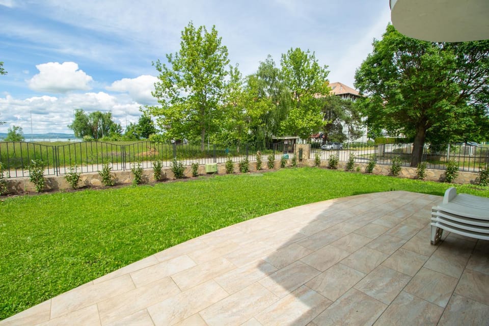 Levendula Villa Villa in Balatonszárszó