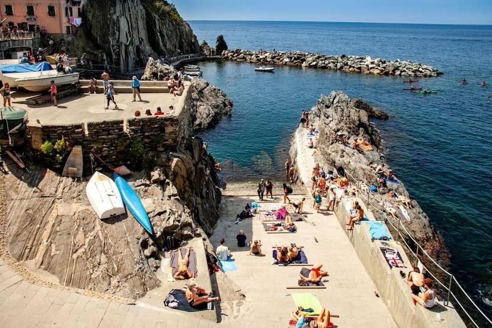 Nearby landmark, Beach