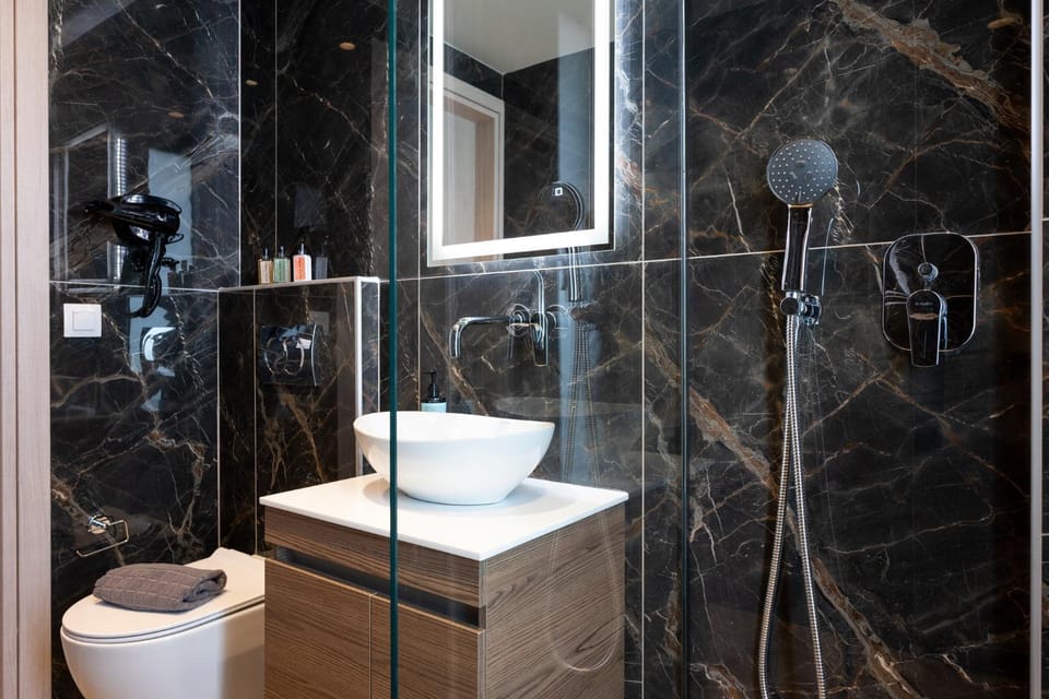 Shower, Toilet, Bathroom