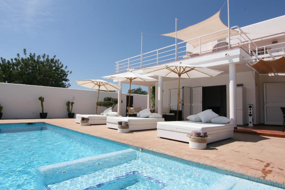 Garden, Swimming pool