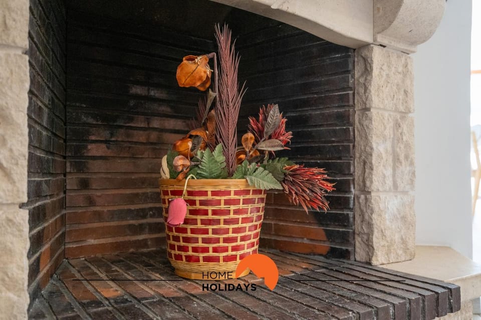 Decorative detail
