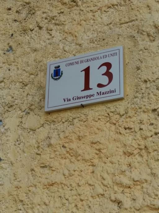 Casa Carla, Velzo, Grandola ed Uniti, House in Lombardy