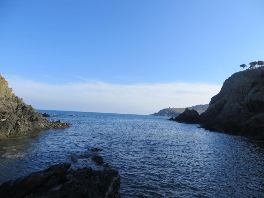Nearby landmark, Natural landscape, Sea view