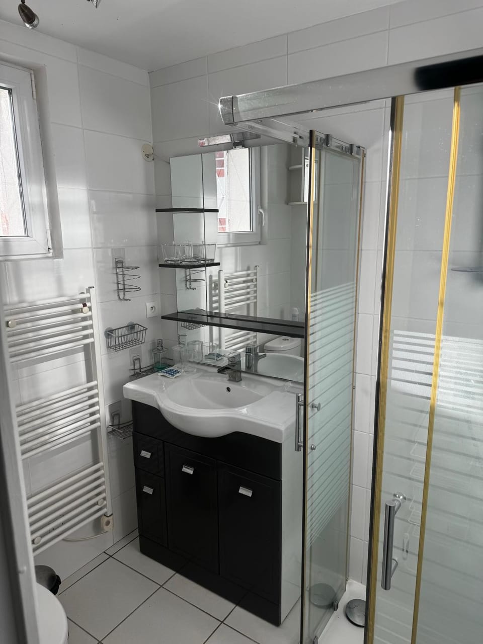 Shower, Bathroom