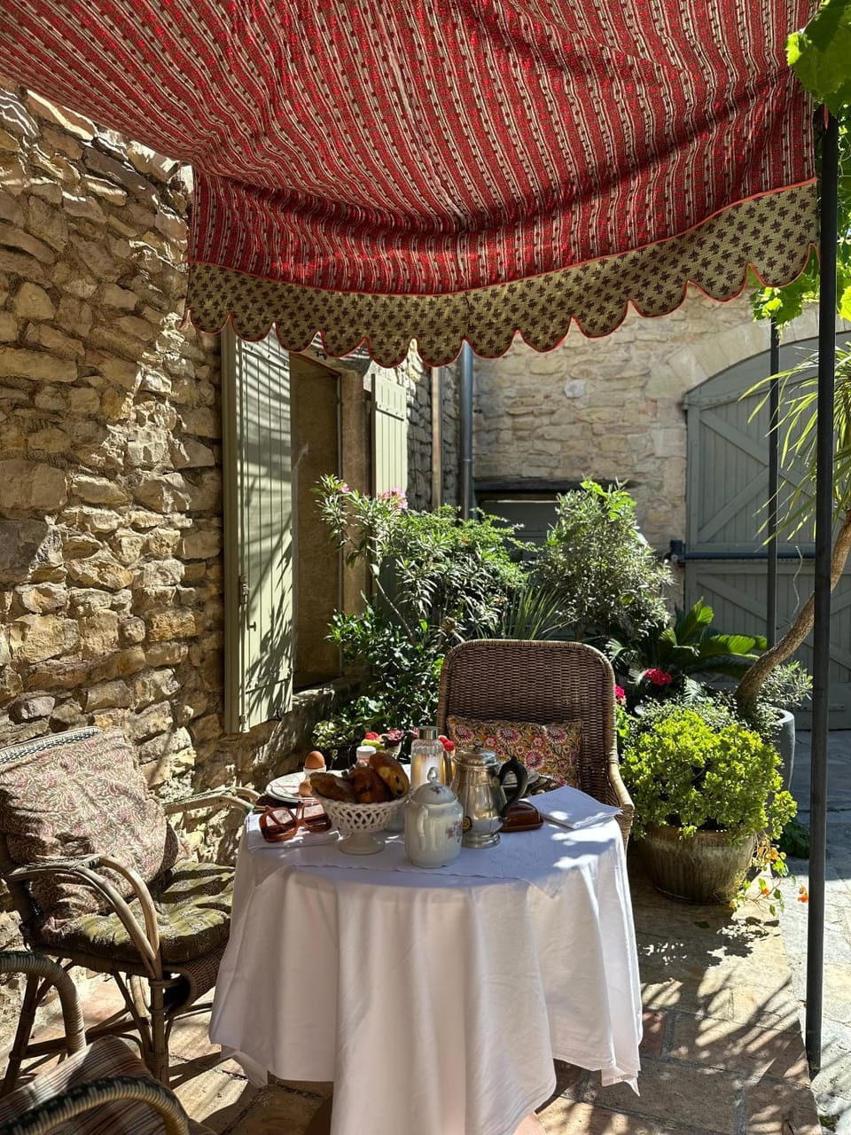 Le Numéro 10 Bed and Breakfast in Nimes
