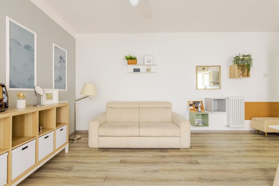 Appartamento In Centro, Silenzioso con Balcone Apartment in Sanremo