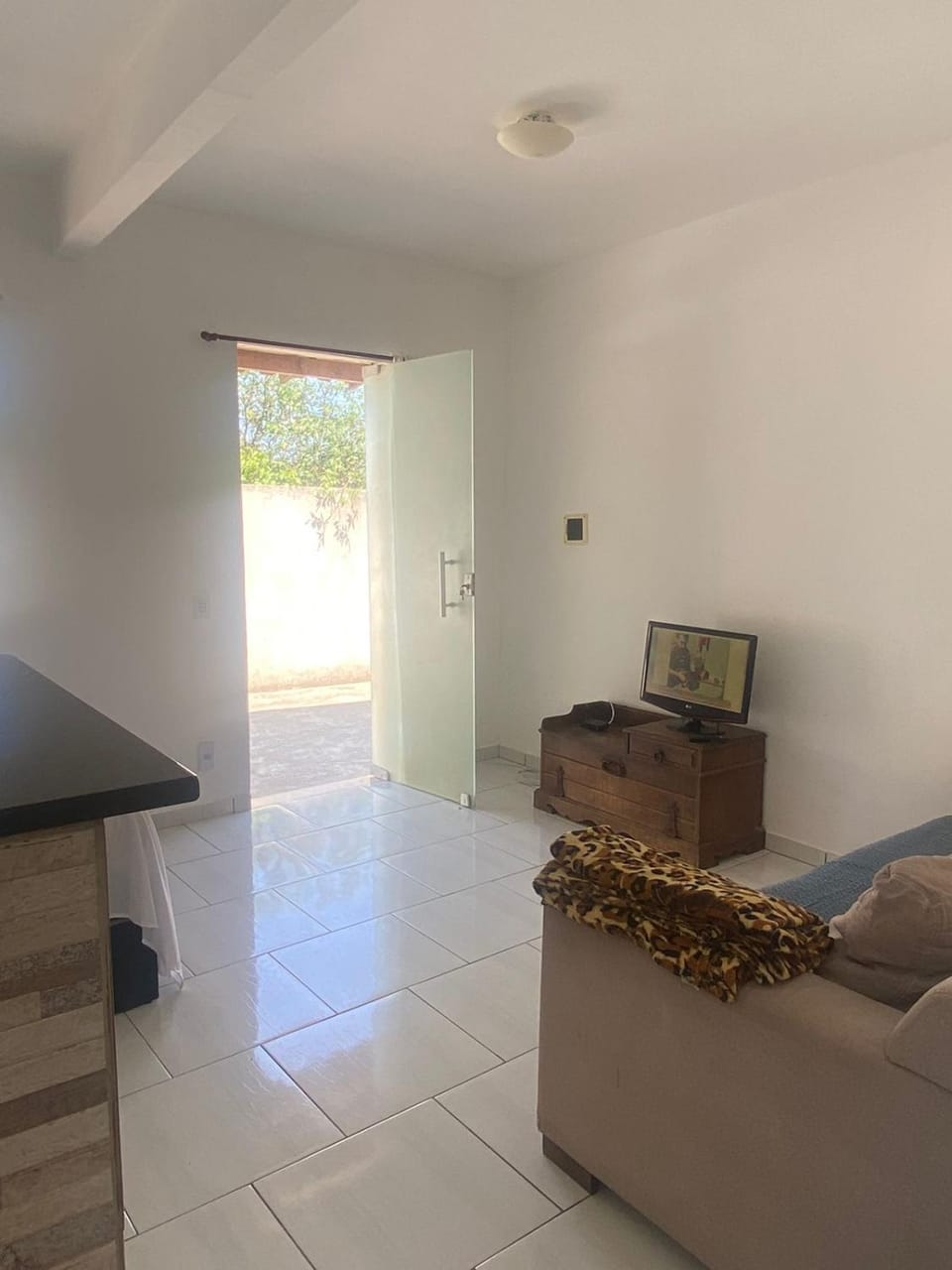 Kitnet simples no Colinas do Peró House in Cabo Frio