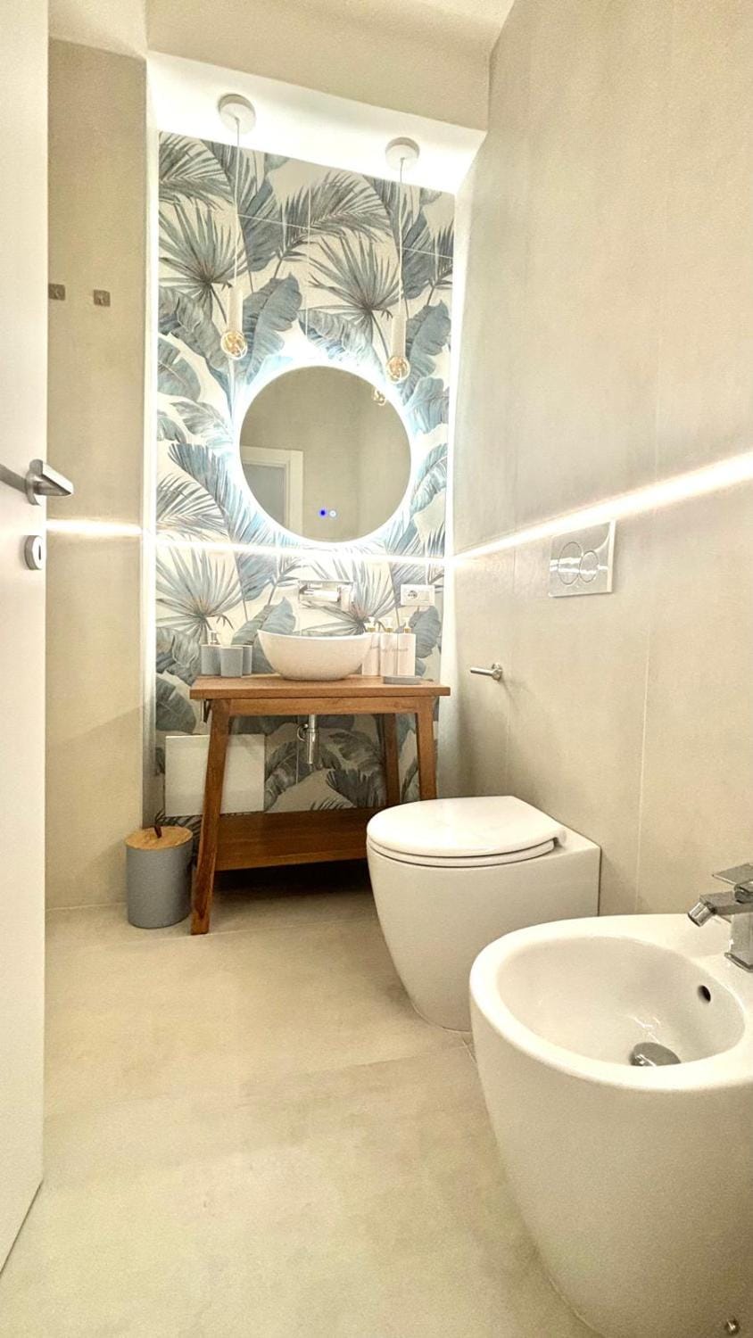 Toilet, Bathroom, bidet