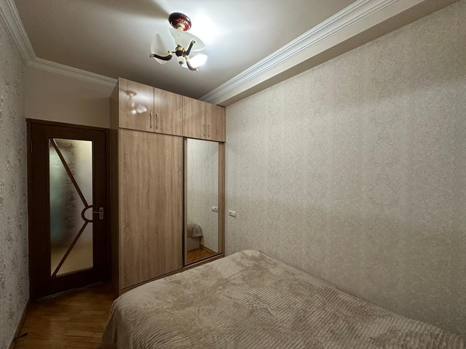 Bed, Photo of the whole room, Bedroom, wardrobe