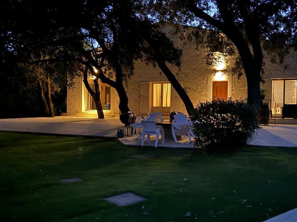 Villa Bon Cavai House in Provence-Alpes-Côte d'Azur