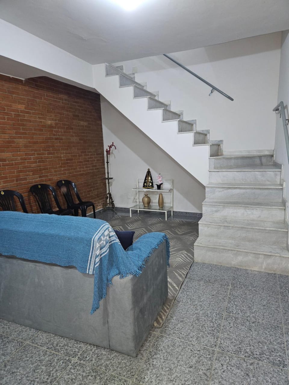 Casa familiar e espaçosa em Aparecida SP, com 3 quartos House in State of São Paulo