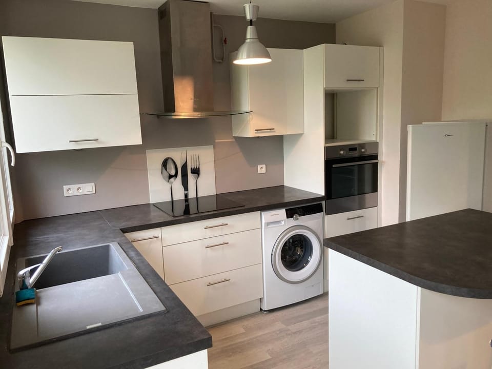 Appartement proche transport Apartment in Saint-Cloud