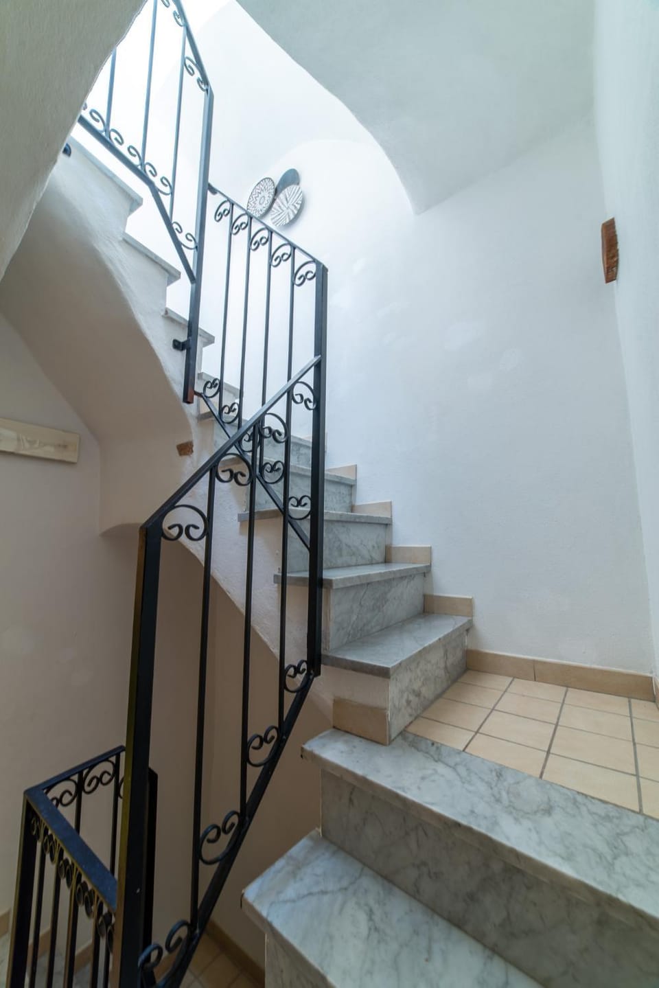 Sardinian Gallery Seminario - Panoramic Terrace Bed and Breakfast in Bosa