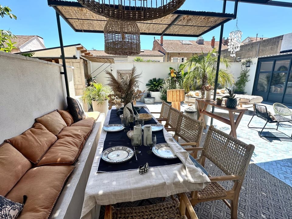 Patio, Balcony/Terrace, Seating area, Dining area