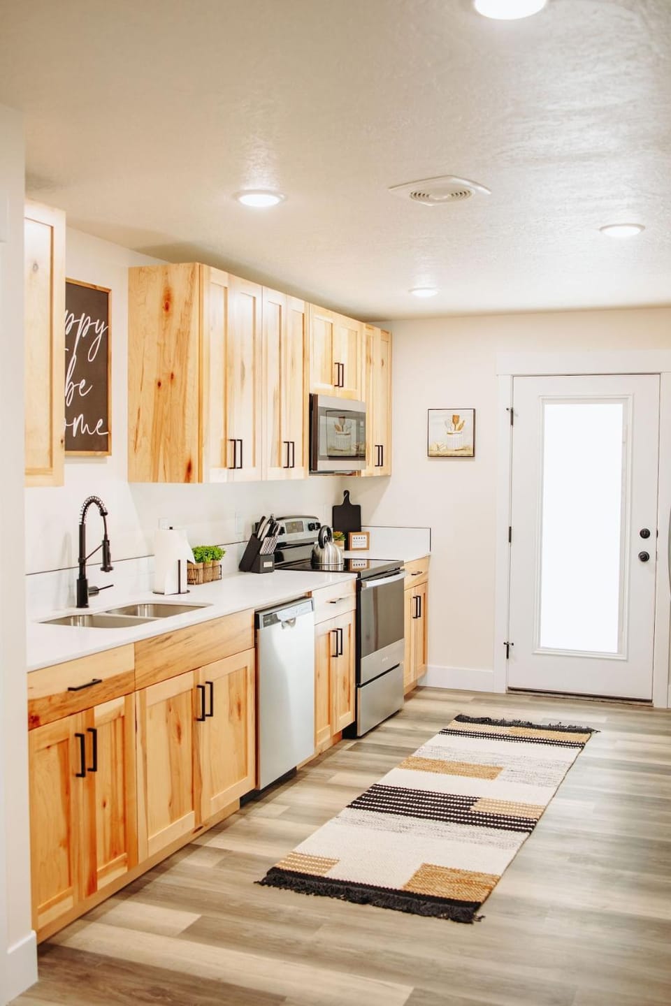 Creekside Cabin Ponderosa-stay with views near Lava Cabin in Idaho