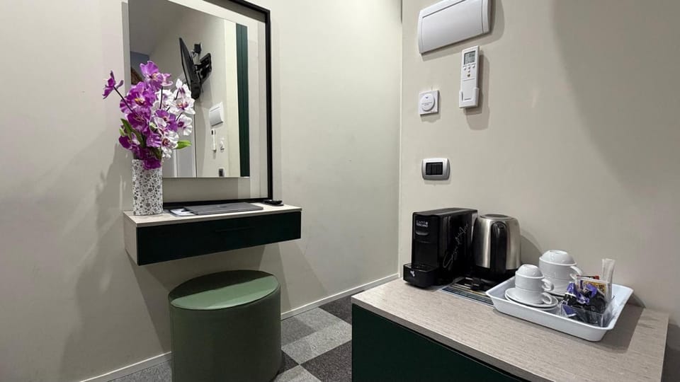 Coffee/tea facilities