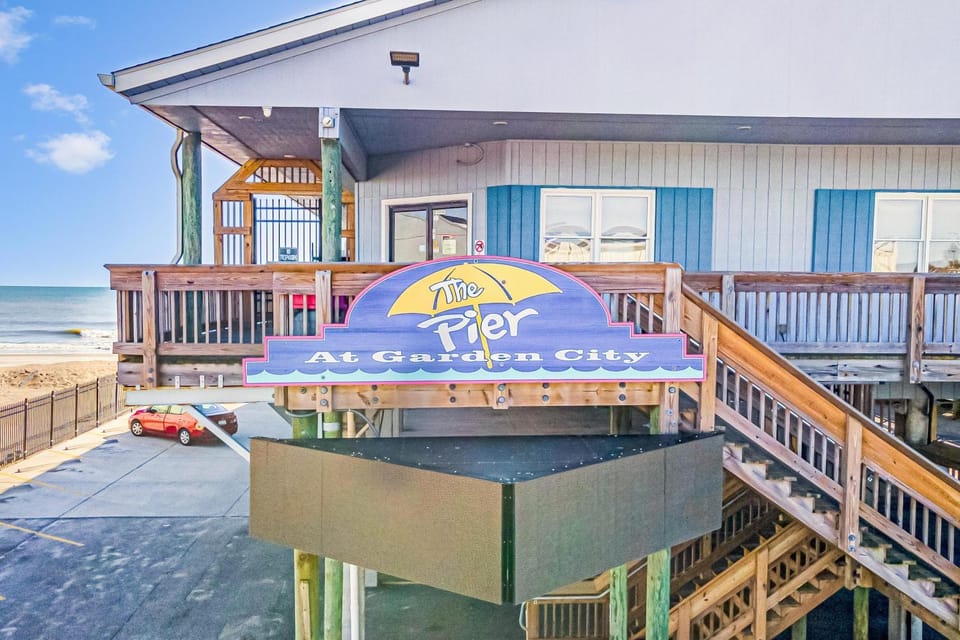 Inlet Paradise A House in Garden City