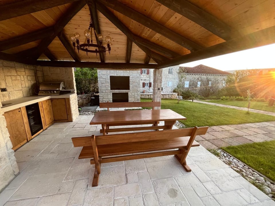 Patio, Garden, Seating area, Garden view