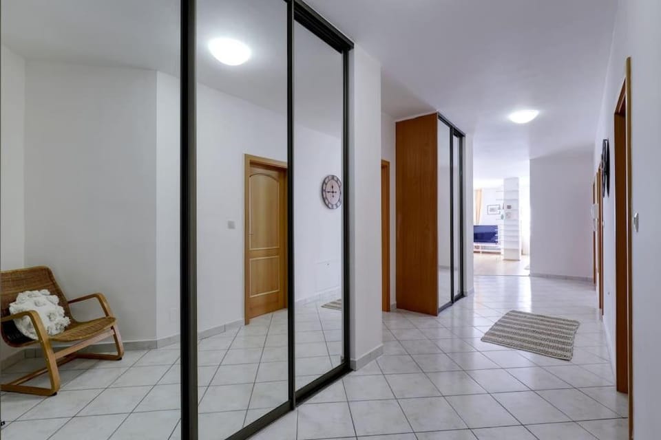 3min2centre - 2 BR, garage, view Apartment in Bratislava