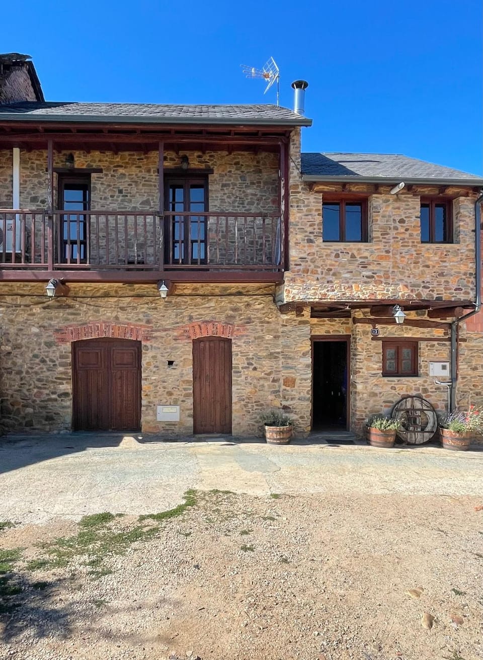 Property building, Facade/entrance