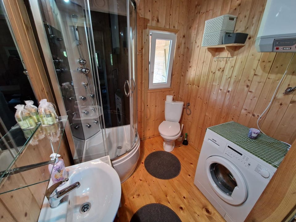 Shower, Bathroom, laundry, laundry