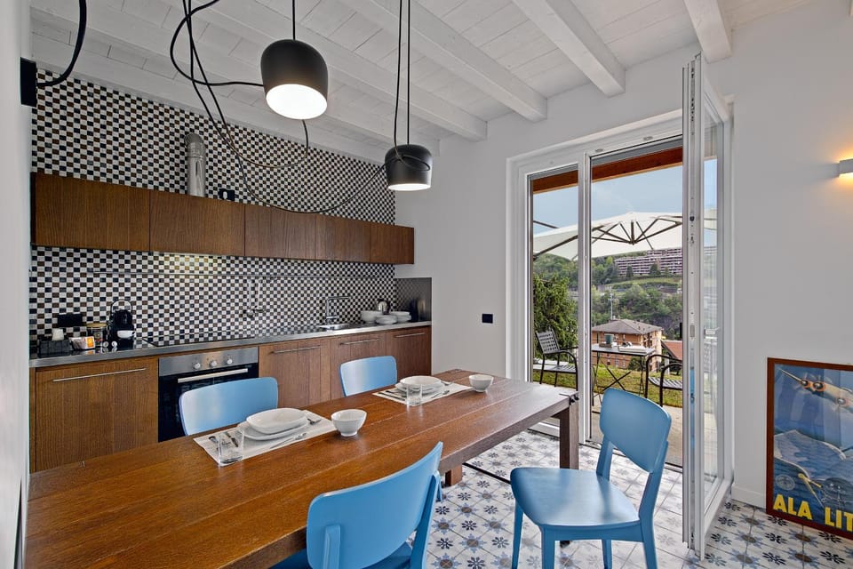 Natural landscape, Kitchen or kitchenette
