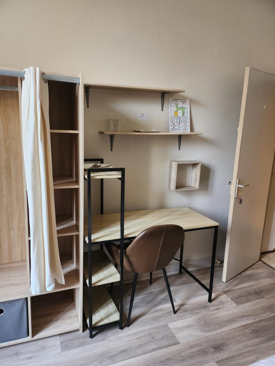 Dining area, wardrobe