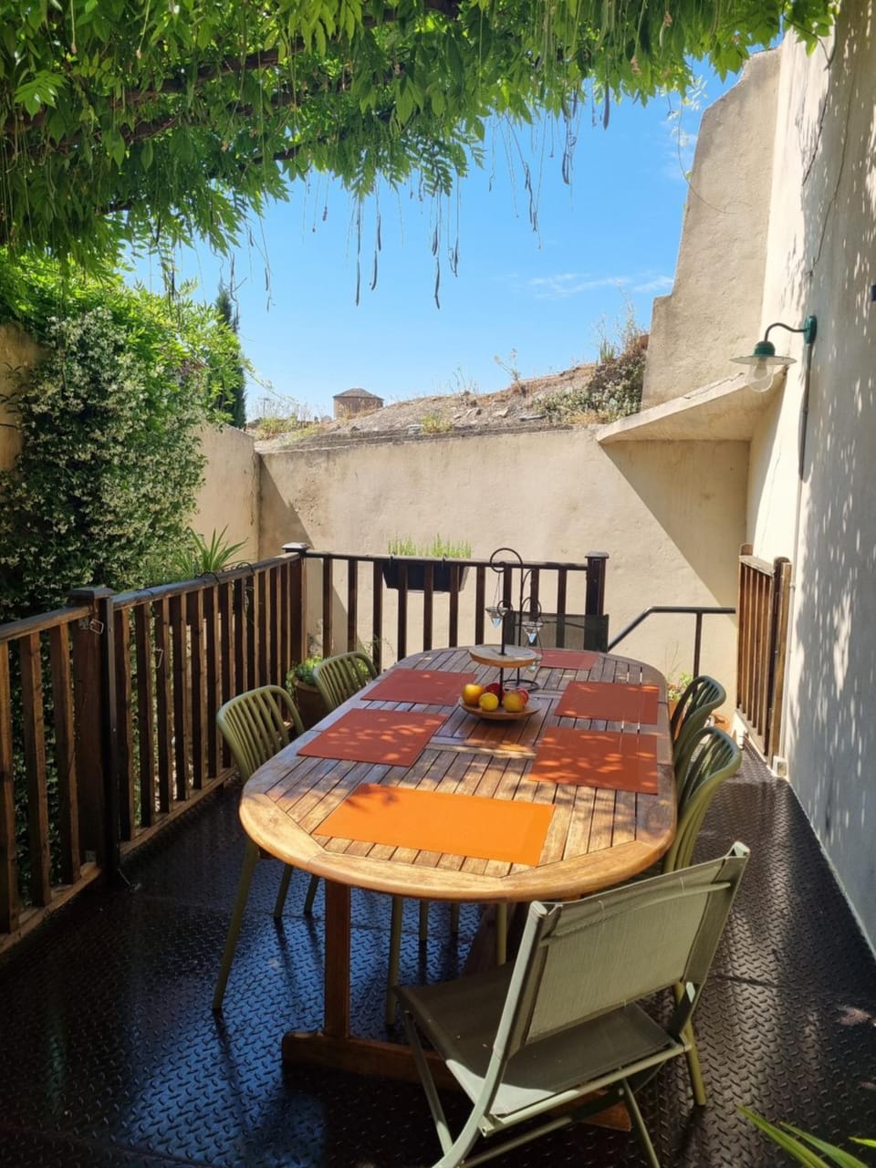 Balcony/Terrace, Dining area