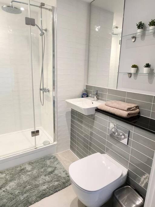 Lovely one -Bedroom Luxury Flat 216 Apartment in Luton