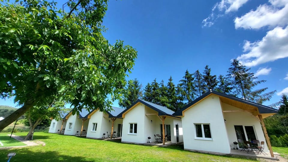 Property building, Natural landscape, Garden, Garden view