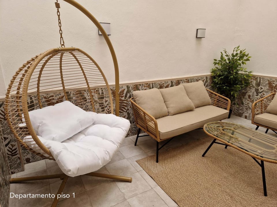 Balcony/Terrace, Balcony/Terrace, Seating area, Inner courtyard view