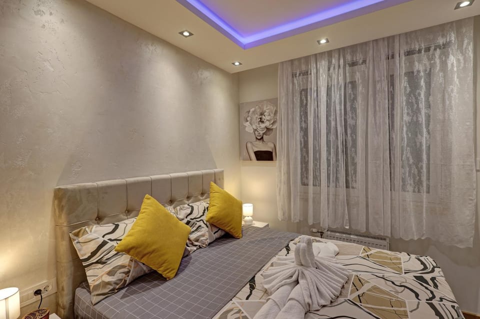 Lux Mila with Free Private parking Apartment in Novi Sad