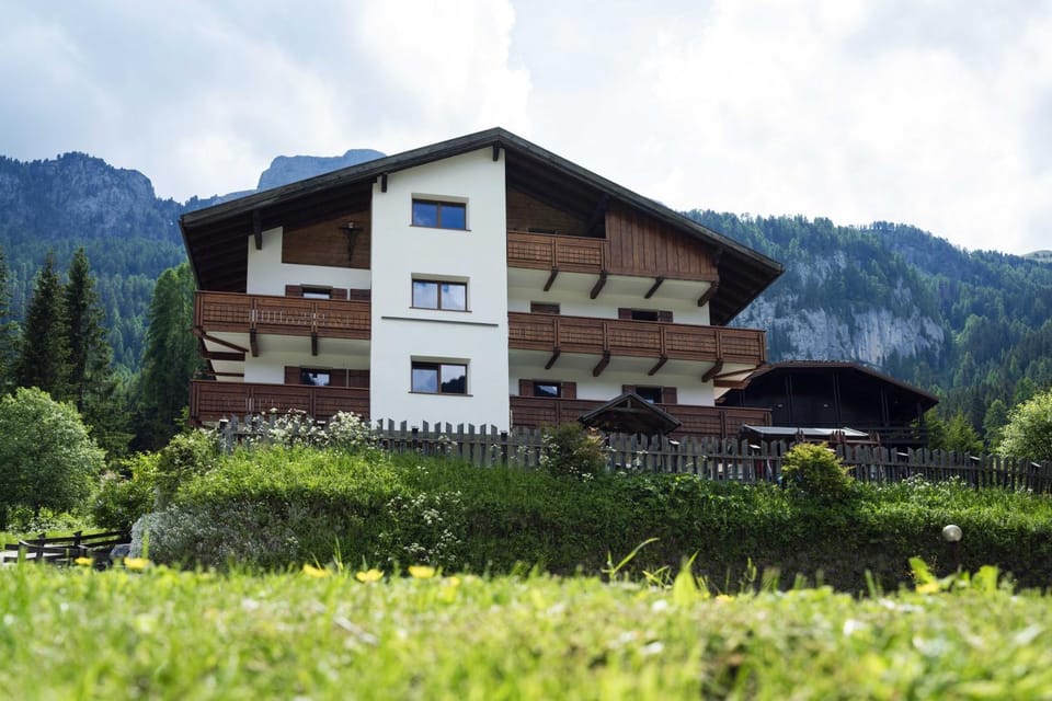 Property building, Spring, Day