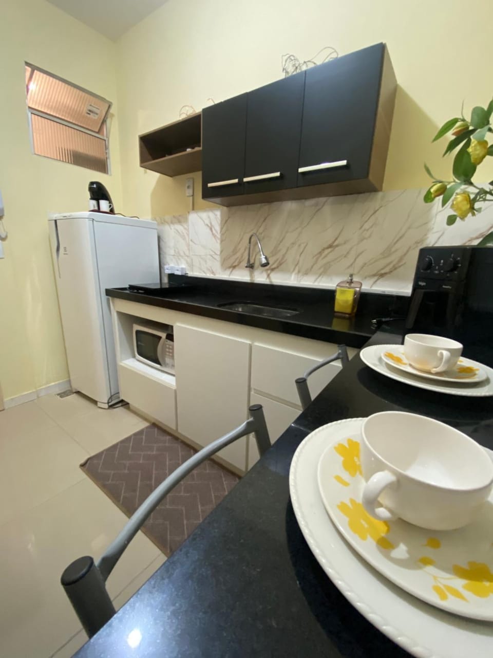 Kitnet Moderna, confortável , climatizada é linda 7A Apartment in Montes Claros
