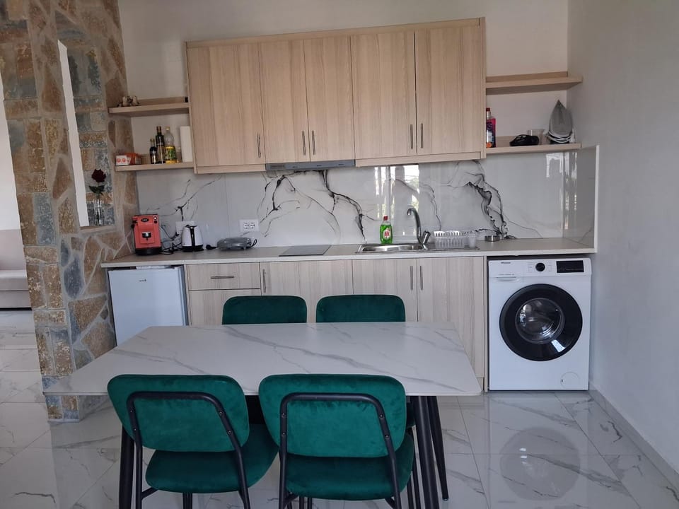 Villa Asllani ap2 Villa in Sarandë
