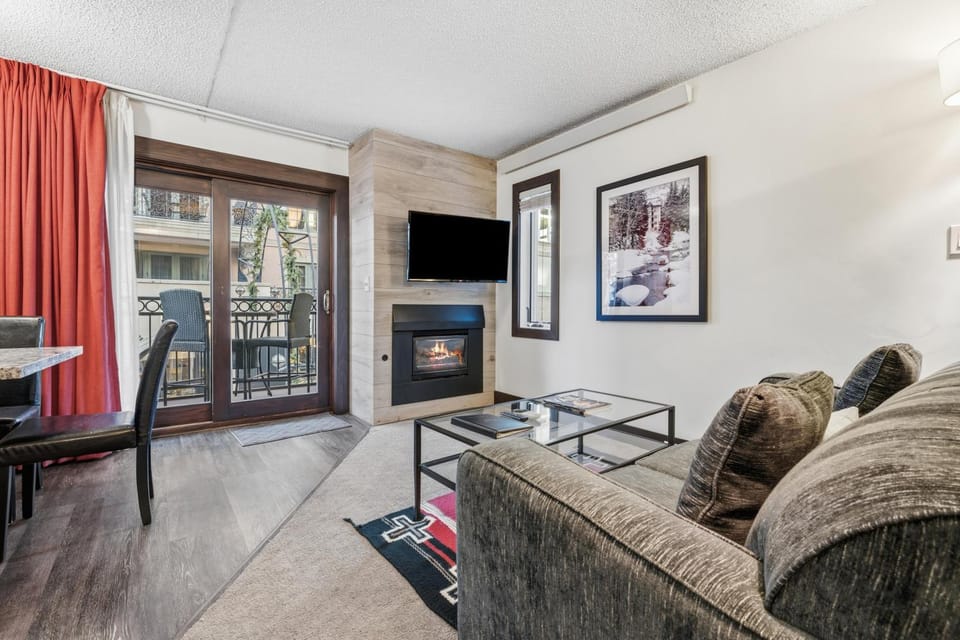 Lift House Lodge, Close to Gondola, Premium Studio Condo Apartment in Vail