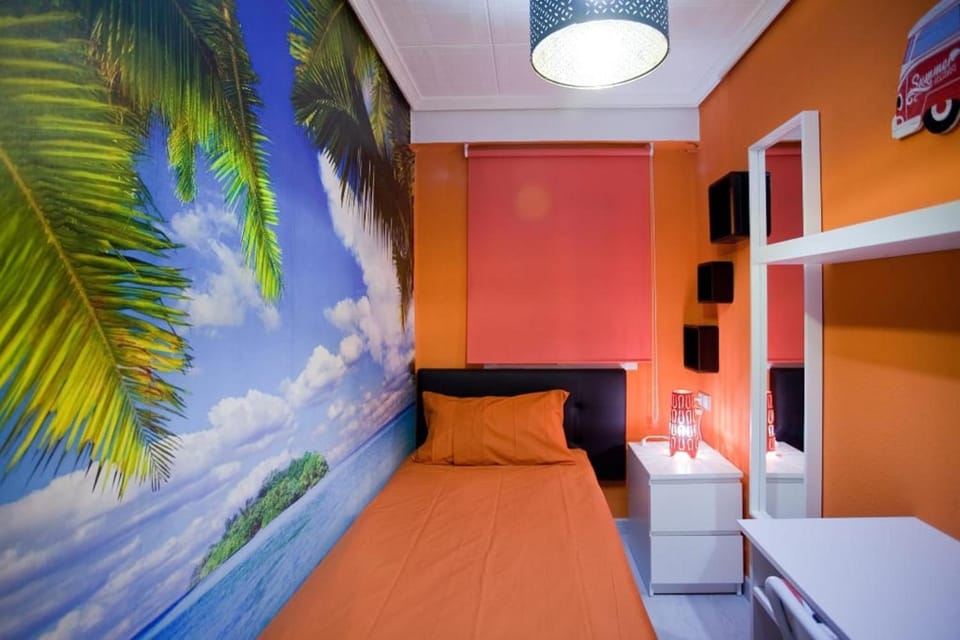 Bed, Bedroom