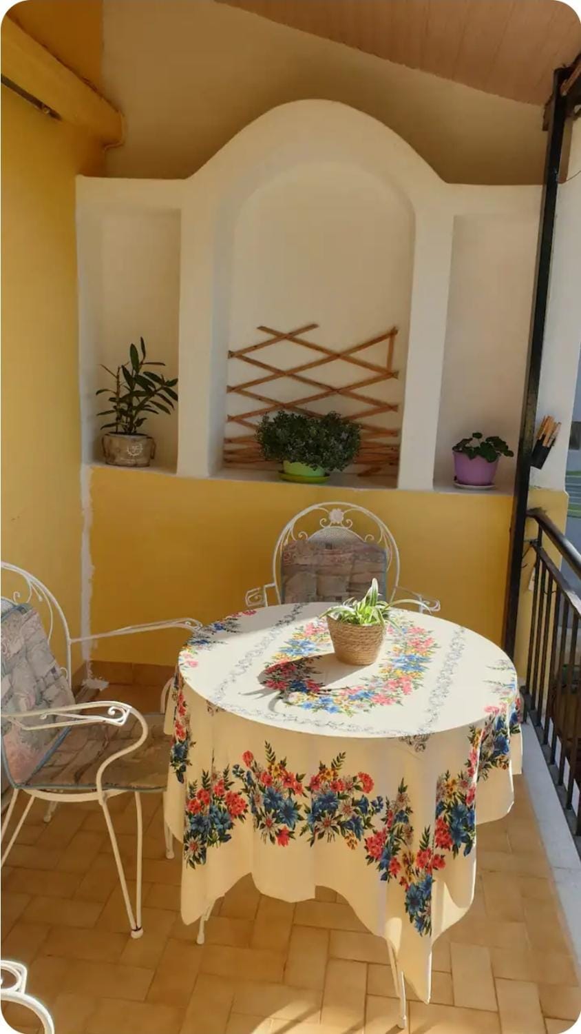 Balcony/Terrace, Balcony/Terrace