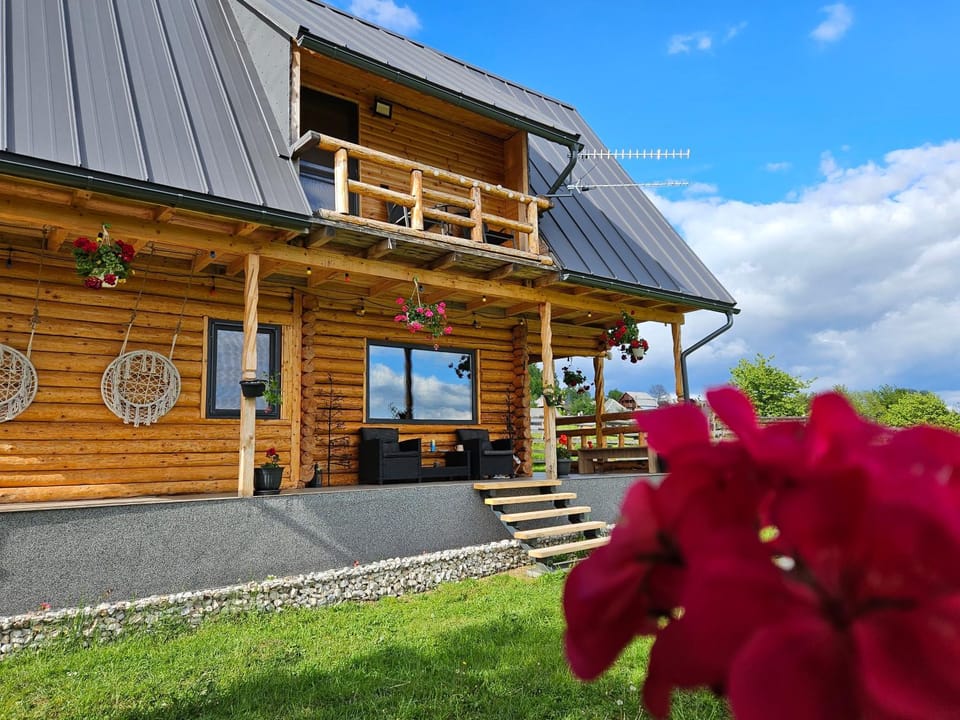 Cabana MIYA Nature lodge in Cluj County
