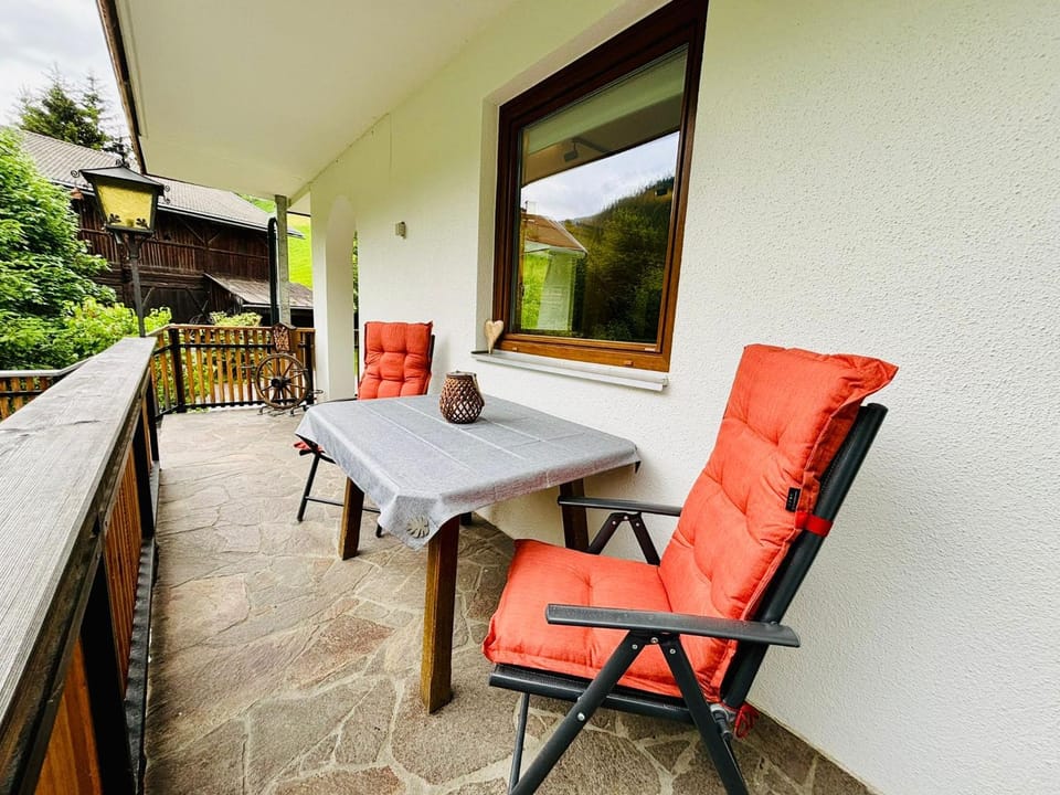 Balcony/Terrace, Balcony/Terrace