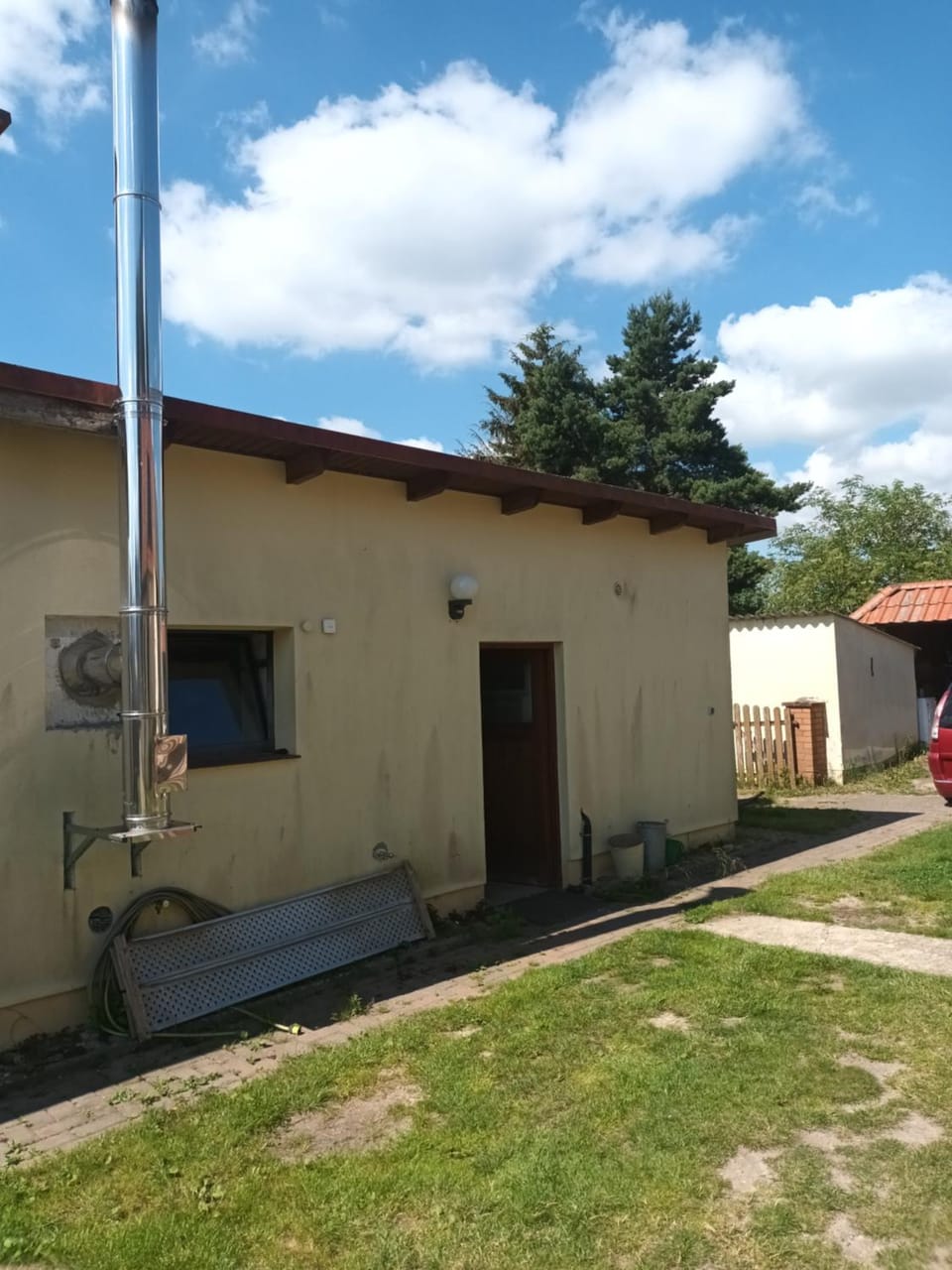 Shower, Toilet, Property building