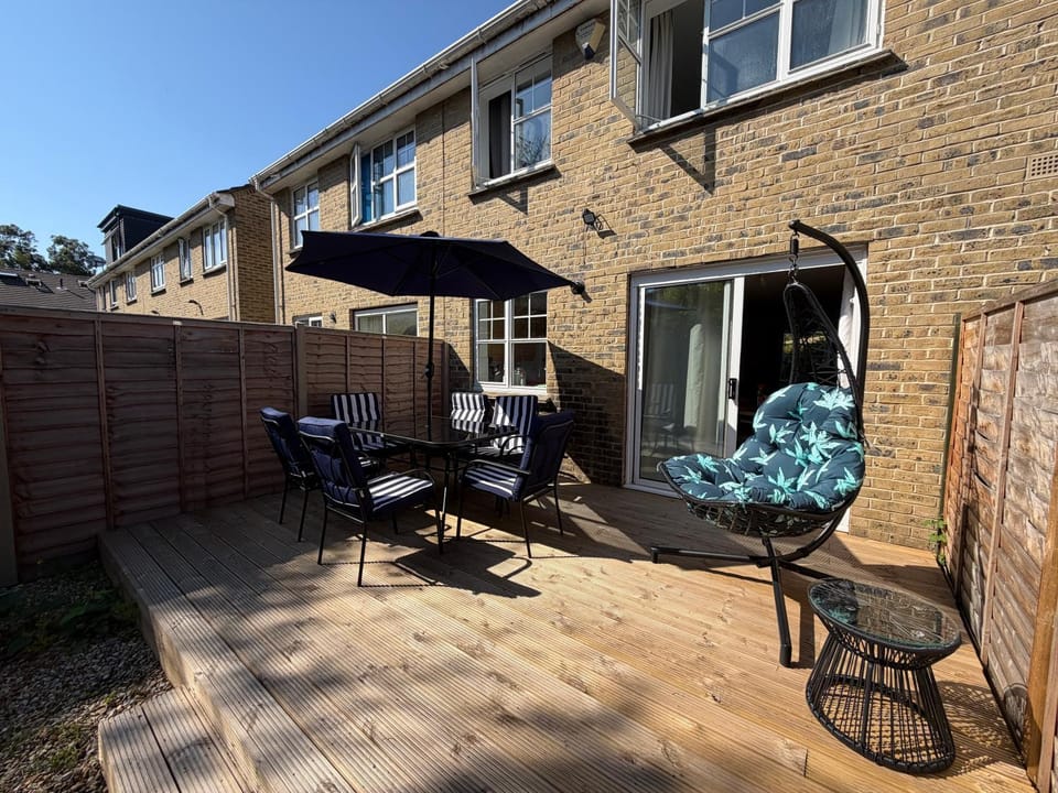 3 Bed House with parking and garden near Tower Bridge Apartment in London Borough of Southwark