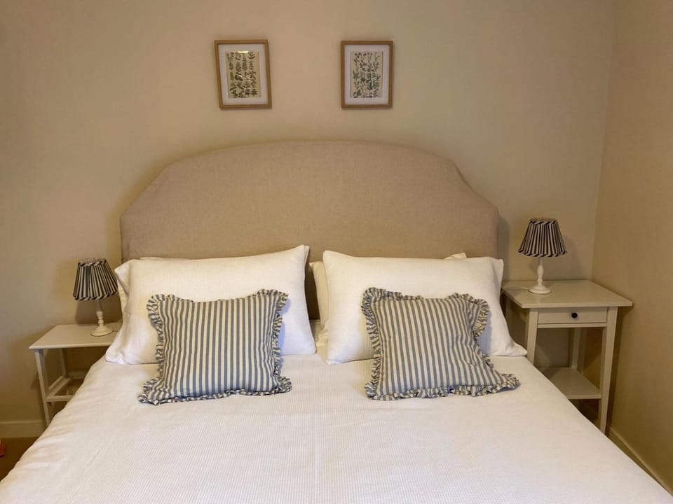 Historic Cottage in Heart of Farnham nr the Castle Apartment in Farnham