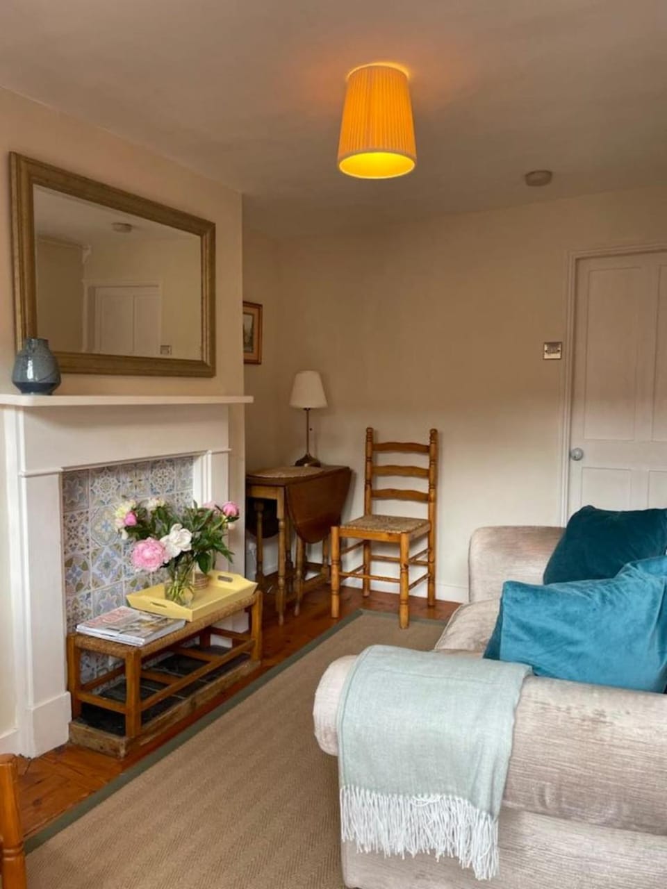 Historic Cottage in Heart of Farnham nr the Castle Apartment in Farnham